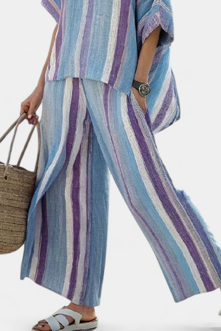 Elegancki zestaw Daisy w paski w odcieniach mauve i pastelowego niebieskiego dla wyrafinowanego wyglądu